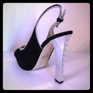 🇨🇦 Michael Kors Platform Sandals Size 6.5